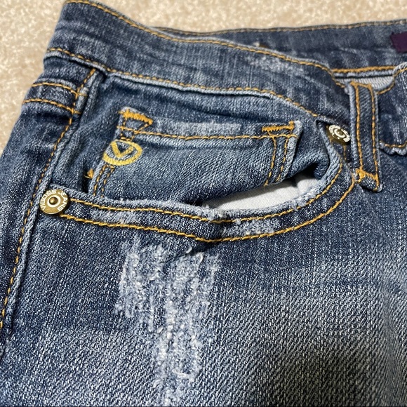Vigoss New York Straight leg distressed denim Stretch Capri Jeans - Picture 4 of 7